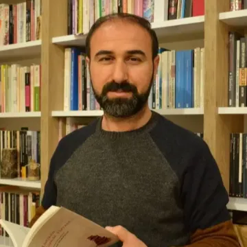 Mem Mukrîyanî
