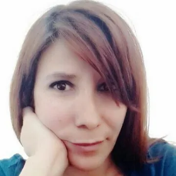 Asmîn Ûyanik